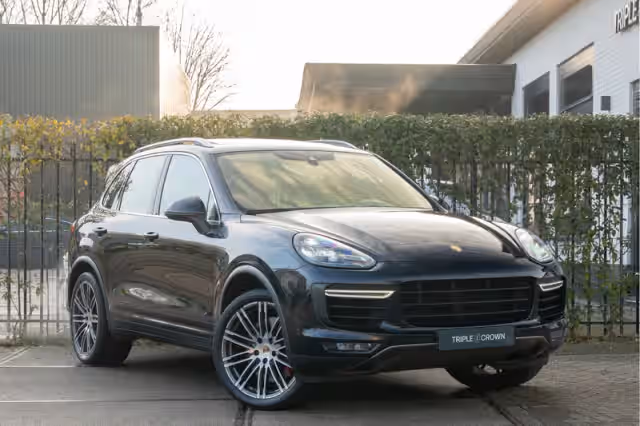 Porsche Cayenne (2015)