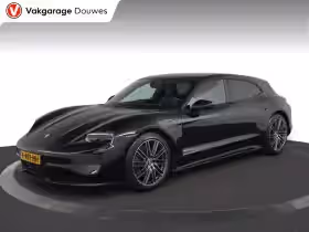Porsche Taycan (2023)