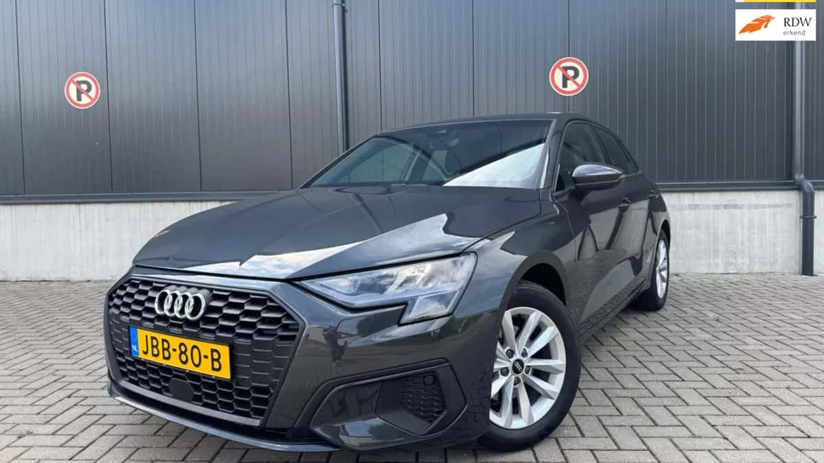 Audi A3 (2022) — foto 1