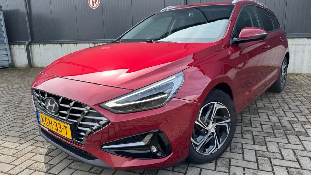 Hyundai i30 (2021) — foto 1