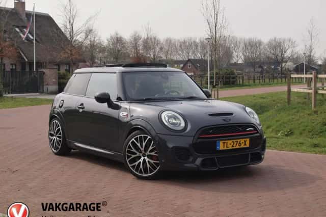 MINI Cooper (2015)