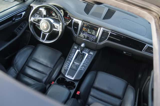 Porsche Macan (2014)