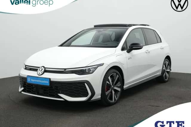 Volkswagen Golf (2025)