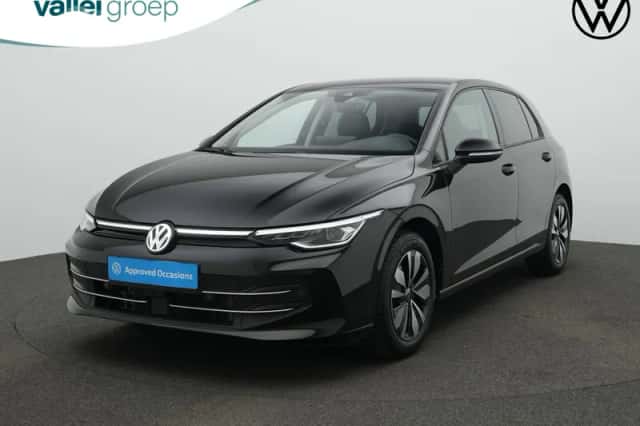 Volkswagen Golf (2025)