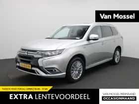 Mitsubishi Outlander (2019)