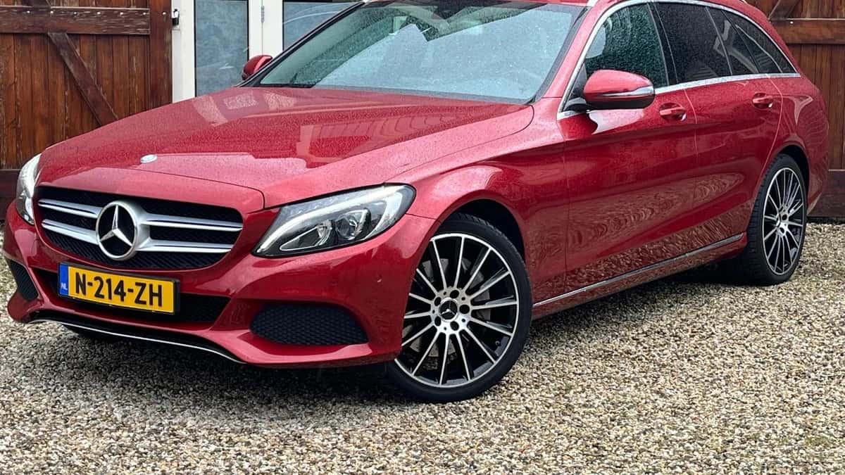 Mercedes-Benz C-Klasse (2016) — foto 1