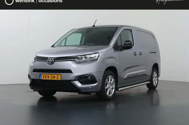 Toyota Proace (2023)