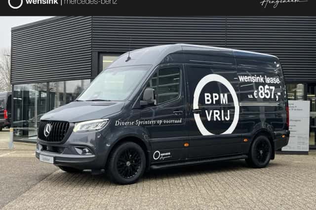 Mercedes-Benz Sprinter (2024)