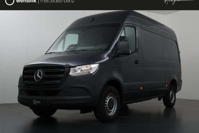 Mercedes-Benz eSprinter (2025)