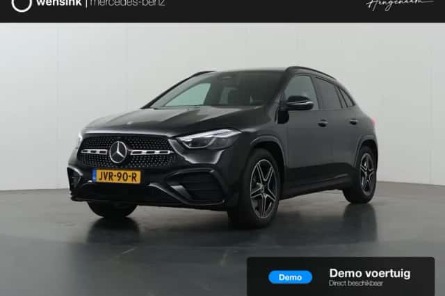 Mercedes-Benz GLA (2026)