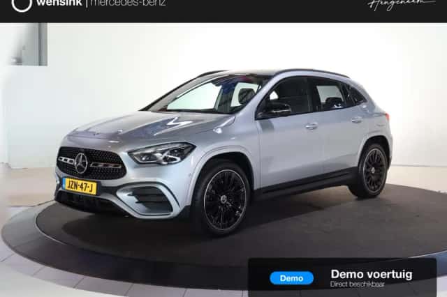 Mercedes-Benz GLA (2026)