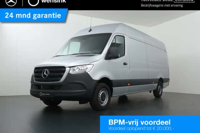 Mercedes-Benz Sprinter (2023)