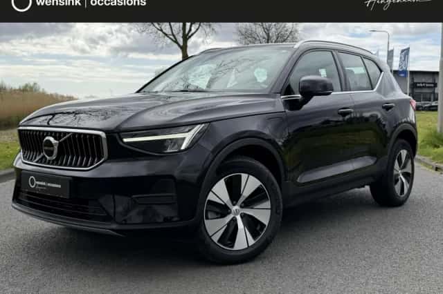 Volvo XC40 (2022)