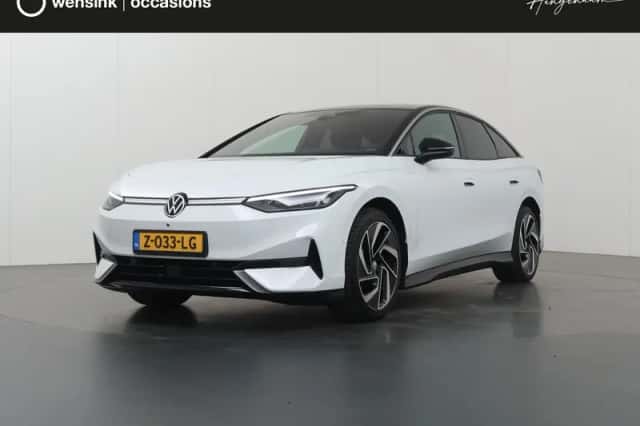 Volkswagen ID.7 (2024)