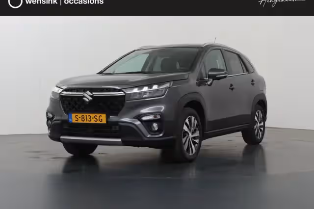 Suzuki S-Cross (2023)
