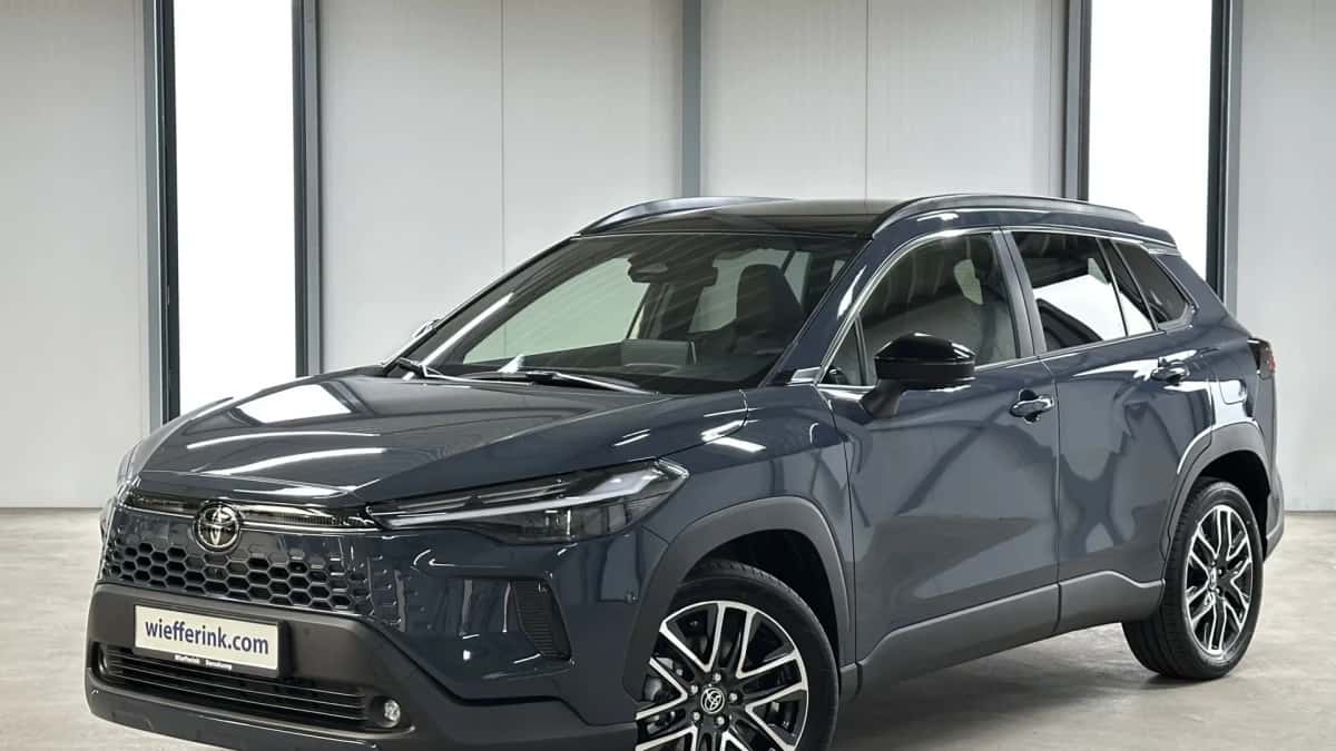Toyota Corolla (2025) — foto 1