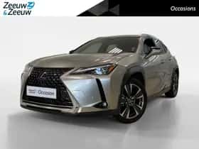 Lexus UX (2020)