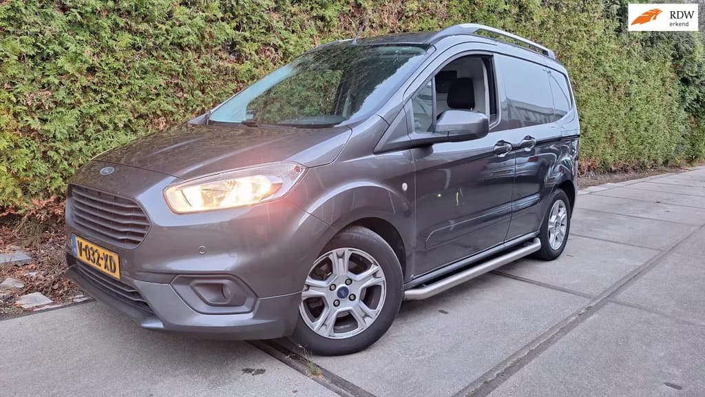 Ford Transit Courier